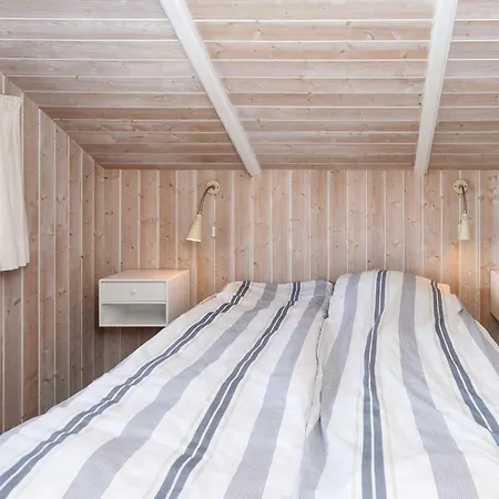 Ferienhaus 6 Person In Sjolund-by Traum *